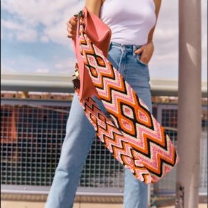 Classic Salt Strap Crossbody in Bowie Pattern